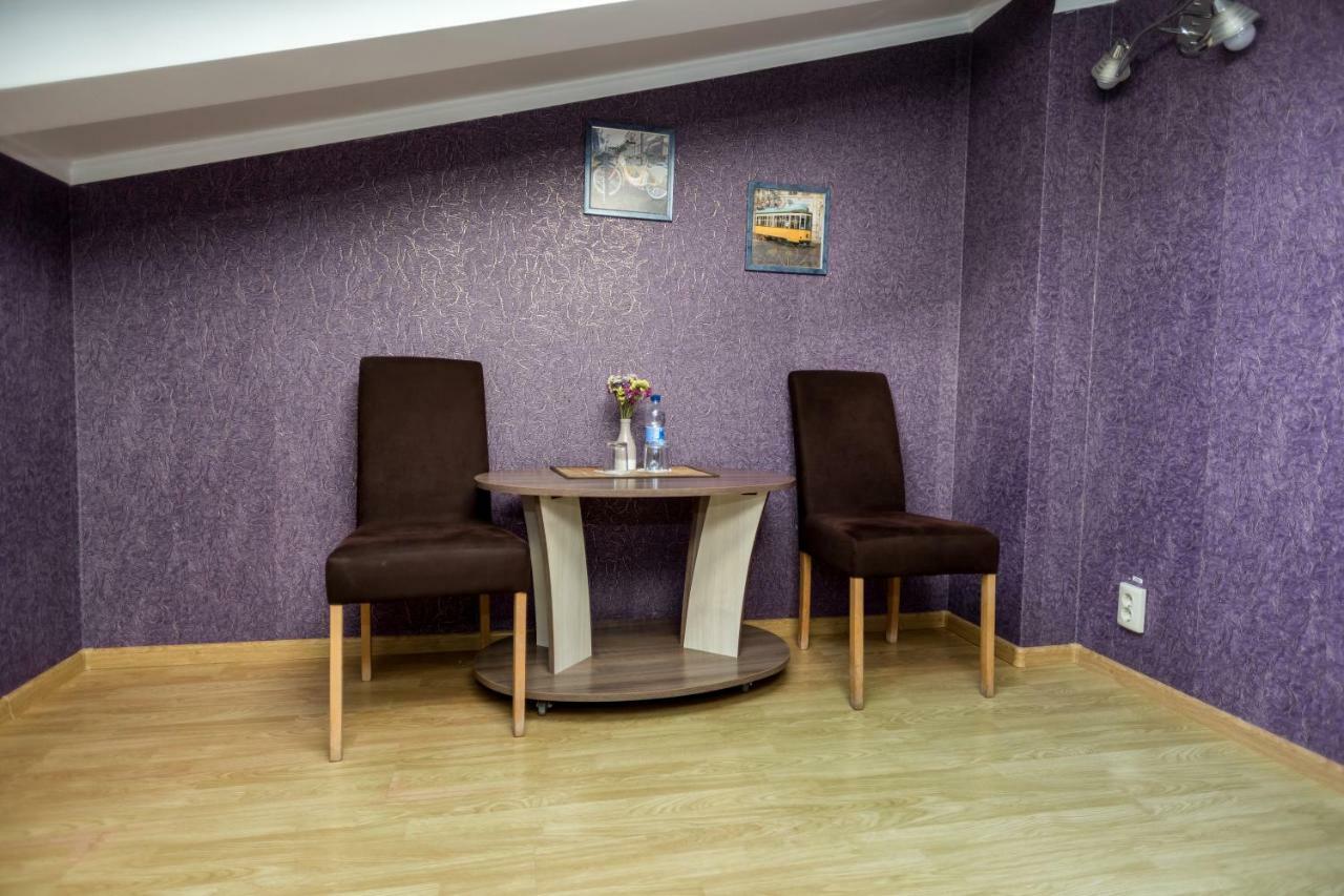 Dalos Sarny  Exterior foto