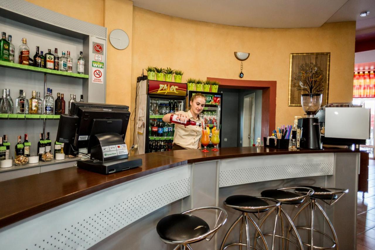 Dalos Sarny  Exterior foto